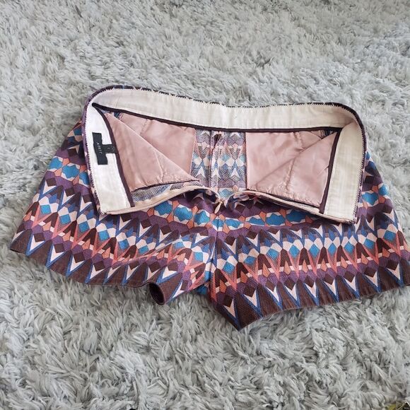 J.CREW Geometric Pattern Shorts - Picture 3 of 12